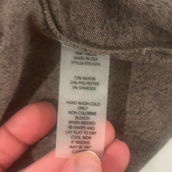 NWT Soft Surroundings Brown Long Sleeve Hoodie Raw Hem. Size XSP. - Picture 4 of 5